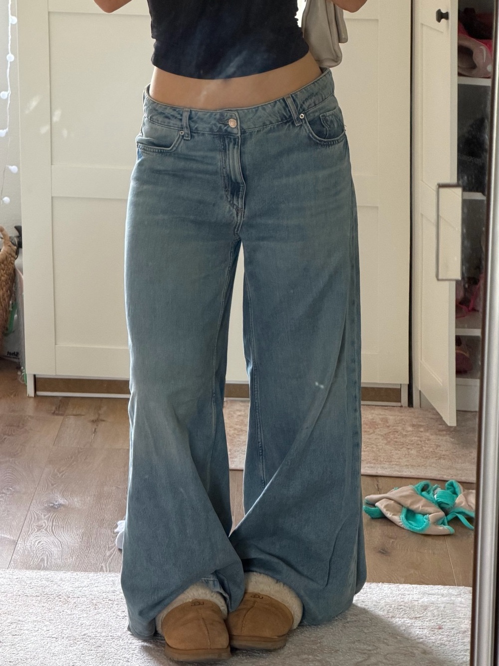 Zara Wide-Leg Light Blue Flared Jeans